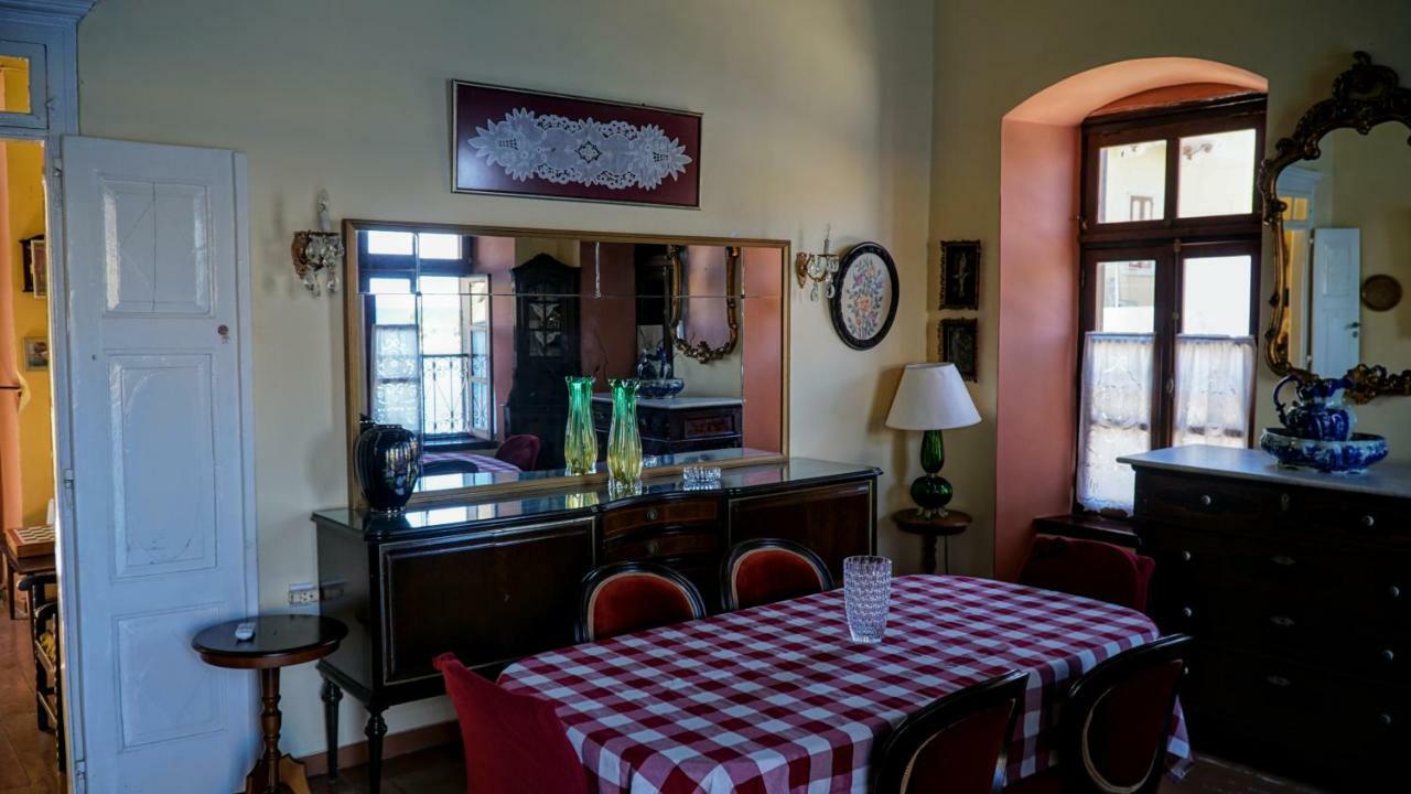 Вилла Moschos Mansion Сими Экстерьер фото